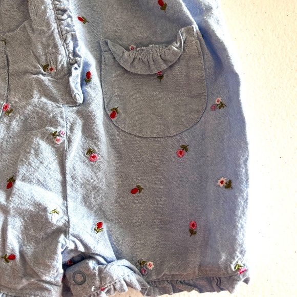 VINTAGE Bubbles. Cotton. Embroidered. Smocking. SUMMER 9-12M - Picture 4 of 16